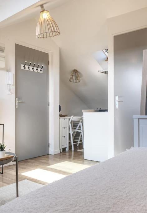 Nantes Central & Confort ภายนอก รูปภาพ