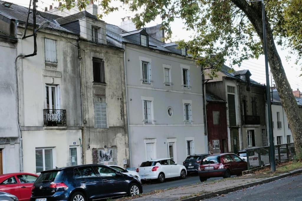 Nantes Central & Confort ภายนอก รูปภาพ